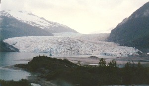Meldenhall Glacier,Alaska- bus:walking 1987